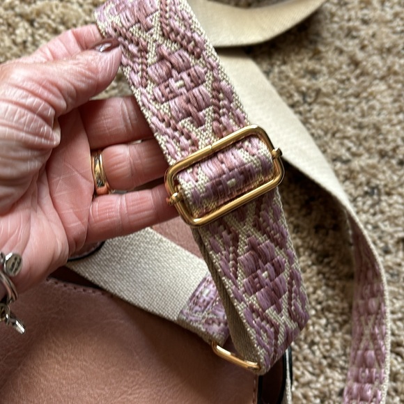 Crossbody Bag - Picture 6 of 7